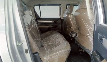 REVO 2WD 2018 2.4G AT DOUBLE CAB SILVER  6250 full