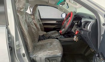 REVO 2WD 2018 2.4G AT DOUBLE CAB SILVER  6250 full