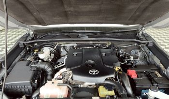 REVO 2WD 2018 2.4G AT DOUBLE CAB SILVER  6250 full