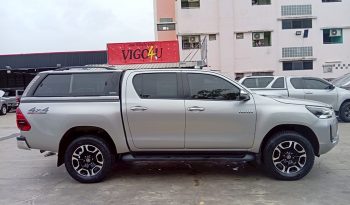 REVO 4WD 2021 2.4E MT DOUBLE CAB SILVER  7358 full