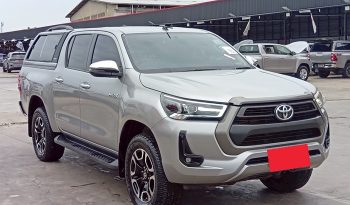REVO 4WD 2021 2.4E MT DOUBLE CAB SILVER  7358 full