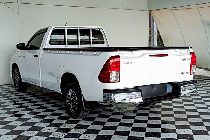 REVO 2WD 2018 2.4J MT STANDARD WHITE  760 full
