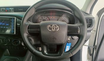 REVO 2WD 2018 2.4J MT STANDARD WHITE  760 full