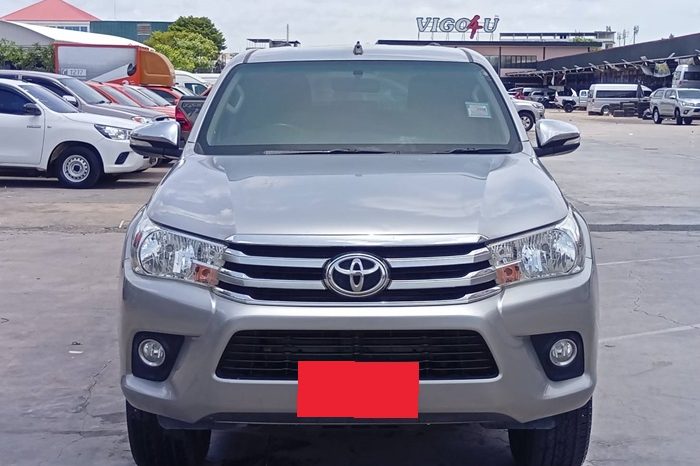 REVO PRE 2017 2.4E AT DOUBLE CAB SILVER  4951 full