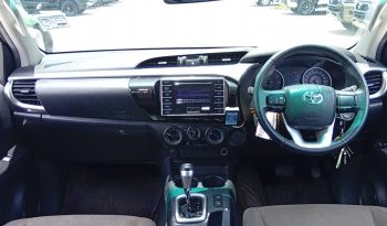REVO PRE 2017 2.4E AT DOUBLE CAB SILVER  4951 full