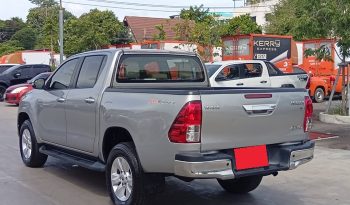 REVO PRE 2017 2.4E AT DOUBLE CAB SILVER  4943 full