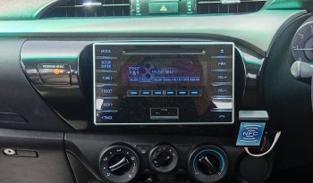 REVO PRE 2017 2.4E AT DOUBLE CAB SILVER  4943 full