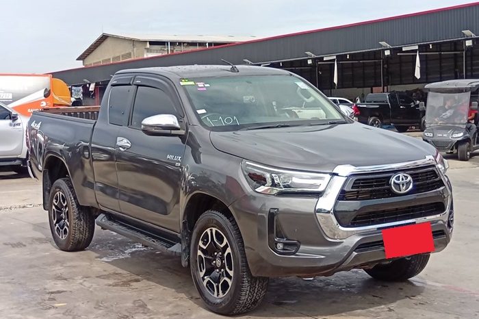 REVO 4WD 2021 2.8G MT SMART CAB DARK GREY  6279 full