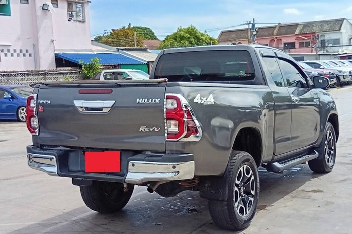 REVO 4WD 2021 2.8G MT SMART CAB DARK GREY  6279 full