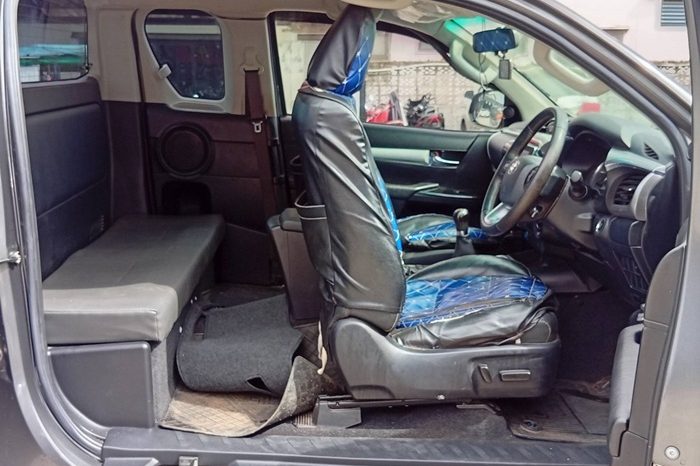 REVO 4WD 2021 2.8G MT SMART CAB DARK GREY  6279 full