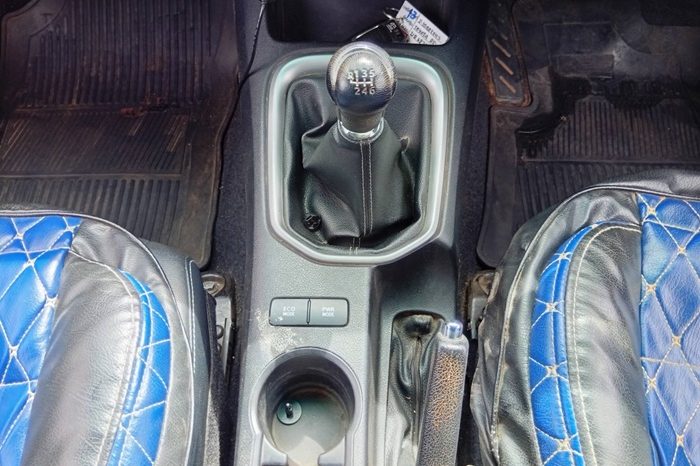 REVO 4WD 2021 2.8G MT SMART CAB DARK GREY  6279 full