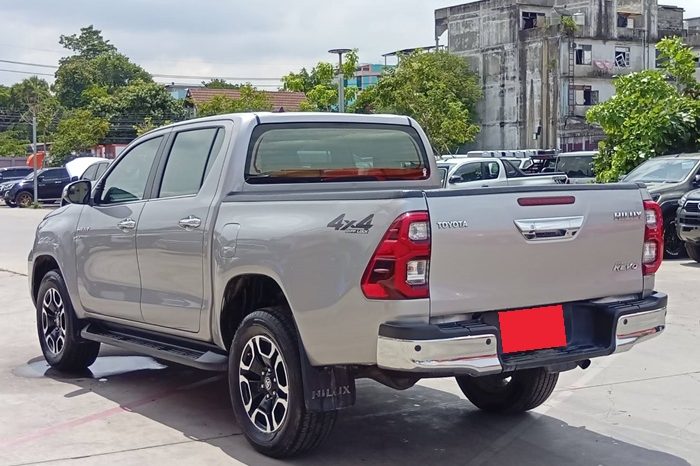 REVO 4WD 2020 2.8G AT DOUBLE CAB SILVER  4804 full