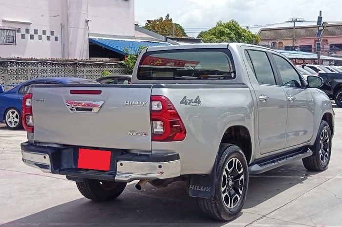 REVO 4WD 2020 2.8G AT DOUBLE CAB SILVER  4804 full