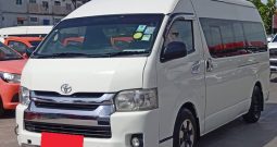 TOYOTA 2WD 2019 2.7 MT COMMUTER WHITE  2620
