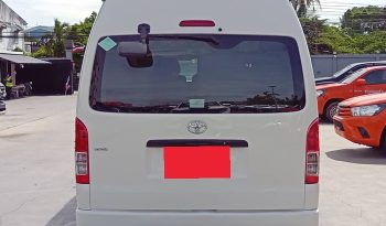 TOYOTA 2WD 2019 2.7 MT COMMUTER WHITE  2620 full