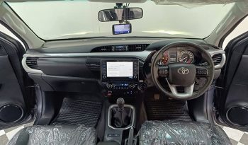 REVO 4WD 2016 2.4E MT SMART CAB WHITE  438 full