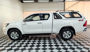 REVO 4WD 2016 2.4E MT SMART CAB WHITE  438 full