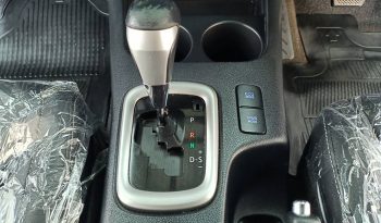 REVO 4WD 2018 2.8G AT DOUBLE CAB WHITE  8311 full