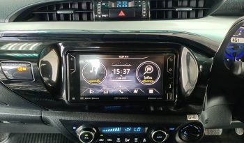 REVO 4WD 2018 2.8G AT DOUBLE CAB WHITE  8311 full