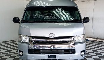 TOYOTA 2WD 2017 3.0 AT COMMUTER SILVER  7292 full