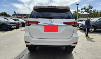 TOYOTA 2WD 2018 2.7V AT FORTUNER WHITE  6321 full