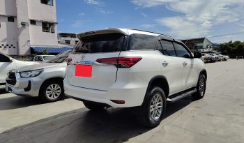 TOYOTA 2WD 2018 2.7V AT FORTUNER WHITE  6321 full