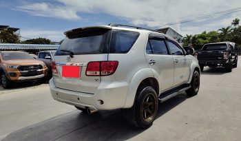TOYOTA 4WD 2007 2.7V AT FORTUNER SILVER  404 full