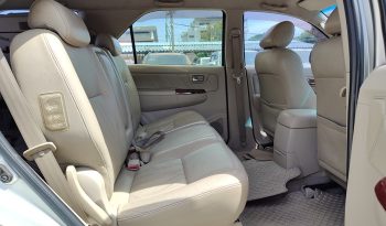 TOYOTA 4WD 2007 2.7V AT FORTUNER SILVER  404 full