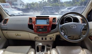 TOYOTA 4WD 2007 2.7V AT FORTUNER SILVER  404 full
