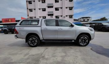 REVO PRE 2021 2.4E AT DOUBLE CAB SILVER  9760 full