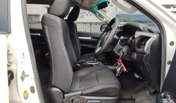 REVO PRE 2021 2.4E AT DOUBLE CAB WHITE  1768 full