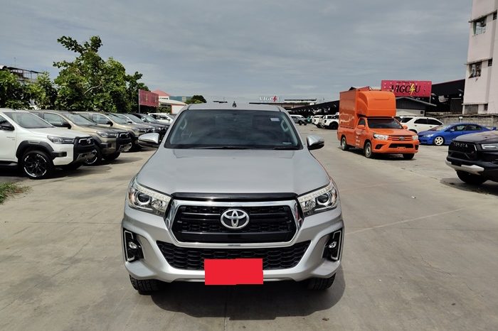 REVO 4WD 2020 2.8G AT DOUBLE CAB SILVER  4043 full