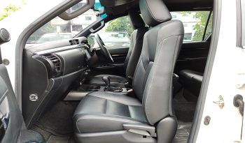 ROCCO 4WD 2020 2.8G AT DOUBLE CAB WHITE  6186 full