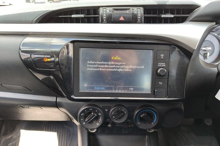 REVO PRE 2020 2.4E AT DOUBLE CAB SILVER  7582 full