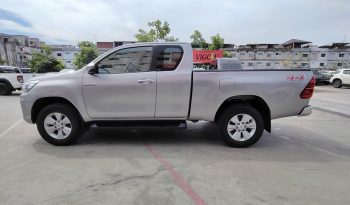 REVO 4WD 2020 2.4E MT SMART CAB SILVER  5487 full