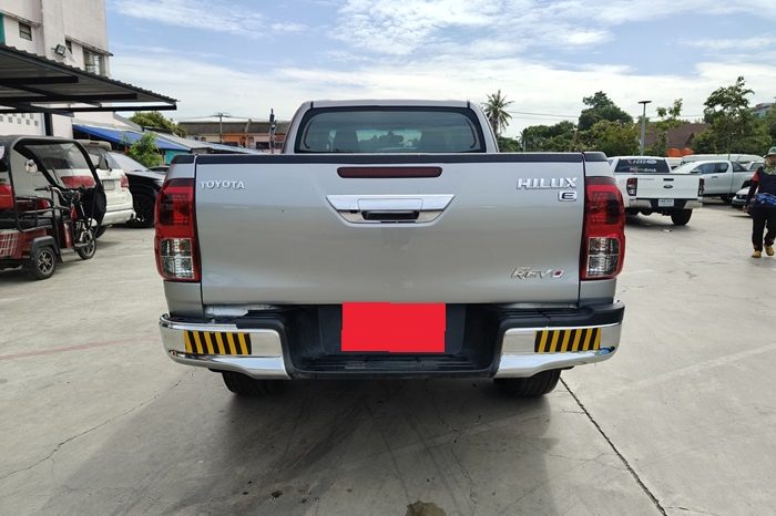 REVO 4WD 2020 2.4E MT SMART CAB SILVER  5487 full