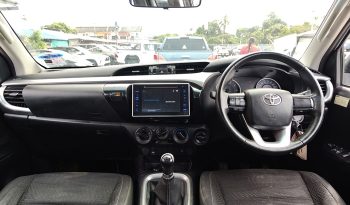 REVO 4WD 2020 2.4E MT SMART CAB SILVER  5487 full
