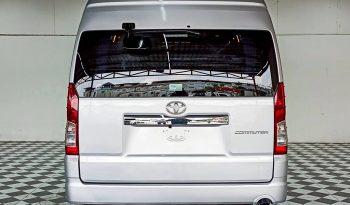 TOYOTA 2020 2WD 2.8 MT COMMUTER SILVER  2042 full