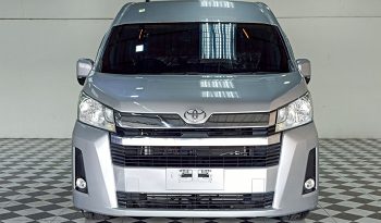 TOYOTA 2020 2WD 2.8 MT COMMUTER SILVER  2044 full