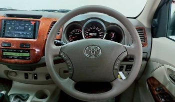 TOYOTA 4WD 2007 2.7V AT FORTUNER SILVER  404 full