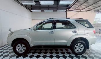 TOYOTA 4WD 2007 2.7V AT FORTUNER SILVER  404 full