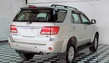 TOYOTA 4WD 2007 2.7V AT FORTUNER SILVER  404 full
