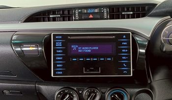 REVO PRE 2018 2.4E AT DOUBLE CAB BLACL  4130 full