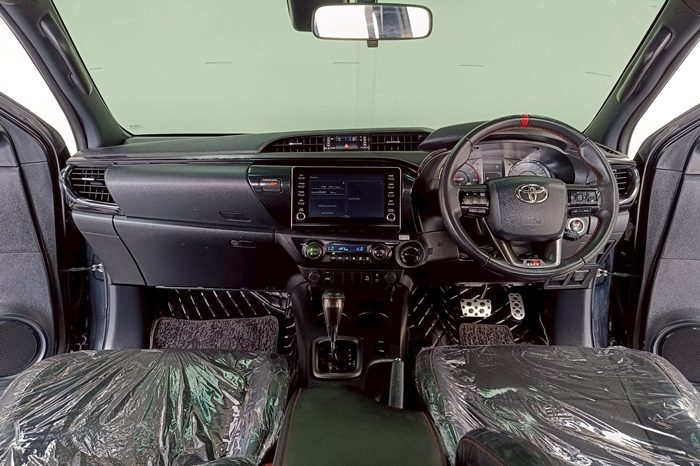 GR 4WD 2022 2.8G AT DOUBLE CAB BLACK  4519 full
