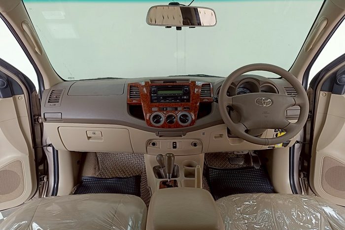 VIGO 4WD 2005 2.7G AT DOUBLE CAB BROWN  4895 full