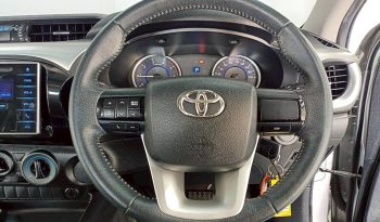 REVO PRE 2018 2.4E AT DOUBLE CAB SILVER  4934 full