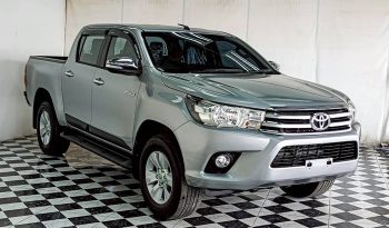 REVO PRE 2018 2.4E AT DOUBLE CAB SILVER  4934 full