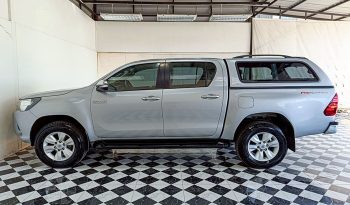 REVO PRE 2017 2.4E AT DOUBLE CAB SILVER  4950 full