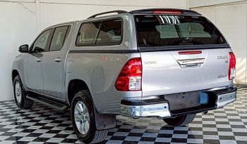 REVO PRE 2017 2.4E AT DOUBLE CAB SILVER  4950 full