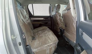 REVO PRE 2017 2.4E AT DOUBLE CAB SILVER  4950 full